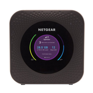 NETGEAR AirCard M1 MR1100-100EUS  Mobiele WiFi (4G LTE) Router  Tot 1 Gbps  Zwart